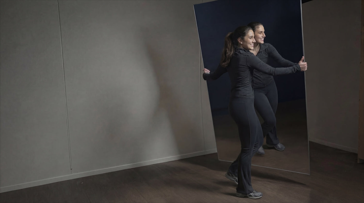 Plumi Mirror Ultra Light for Studio